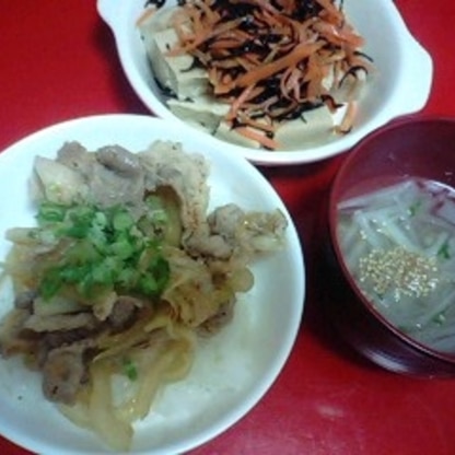 丼にして頂きました！！こっくりとした味がご飯にぴったりで、夫もモリモリと食べてくれました～またつくりますねぇ★